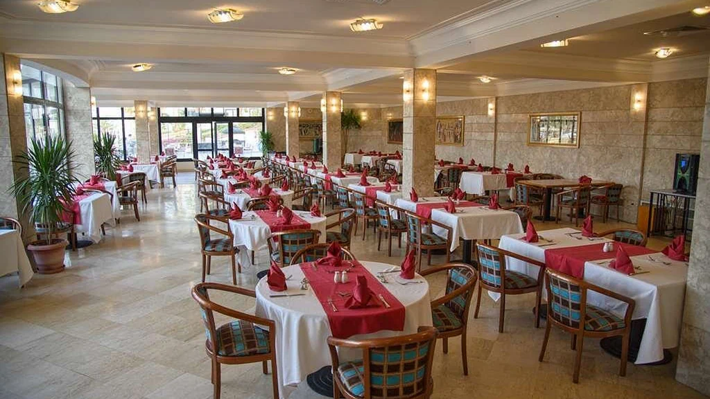 الفندق فيروه آزور ريزورت - الغردقة